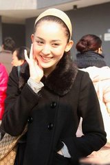 八重神子被❌爆乳潮喷背后：玩家热议的艺术性与角色魅力平衡_: 逐步浮现的真相，引导我们思考其中的复杂性。