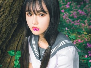 美女少萝爆乳羞羞女团惊艳亮相，以才艺与自信演绎新时代女性力量_: 影响深远的变化，社会的反应又应何等贴切？