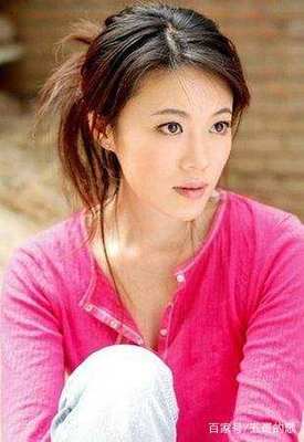 乳女教師の誘惑誘惑JULIAULIA：从挑战到蜕变的职场魅力物语_: 让人思索的决策，难道这正是未来的方向？